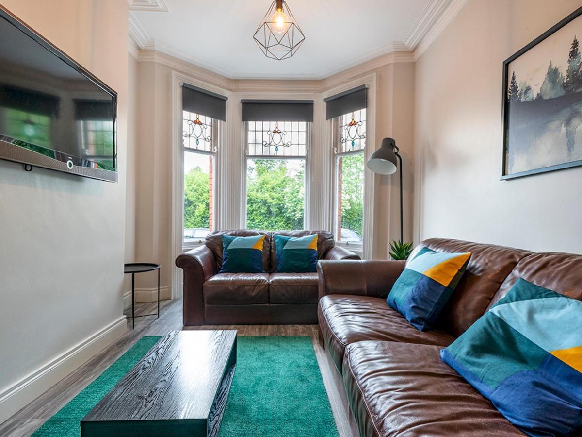 Pass The Keys Beautiful 4Br Restored Red Brick Cafes And Park Belfast Extérieur photo