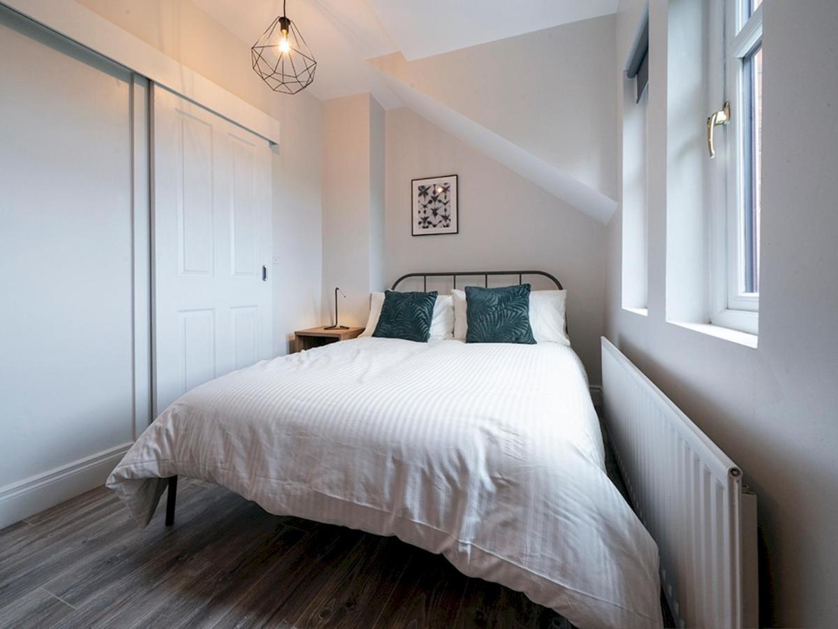 Pass The Keys Beautiful 4Br Restored Red Brick Cafes And Park Belfast Extérieur photo