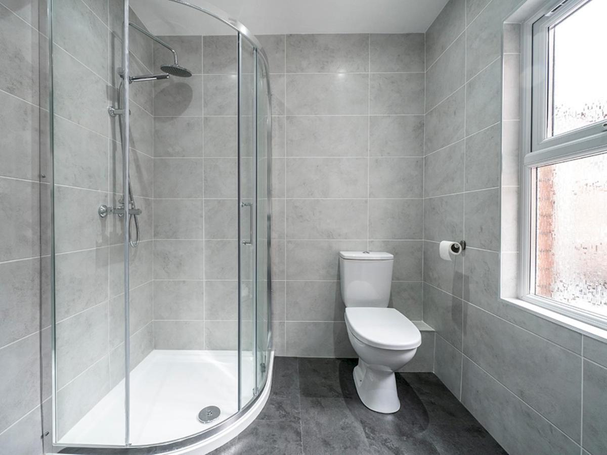 Pass The Keys Beautiful 4Br Restored Red Brick Cafes And Park Belfast Extérieur photo